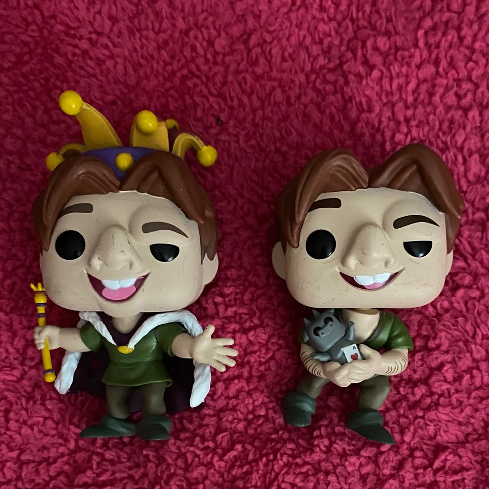 Funko Pop Quasimodo Duo with Jester Hat and Figure